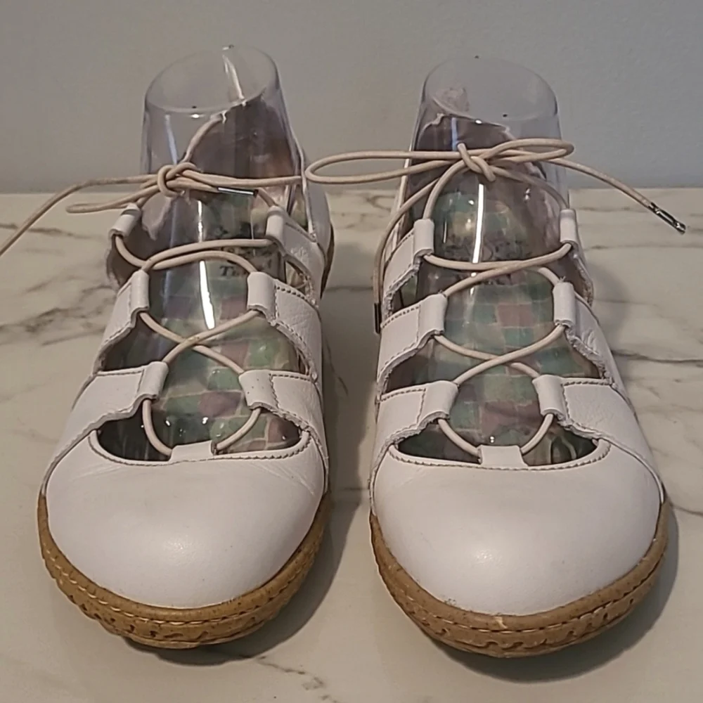 Think! Women's 8.5 White Leather Lace-up Casual Artsy Wedge Loafers Shoes Boho